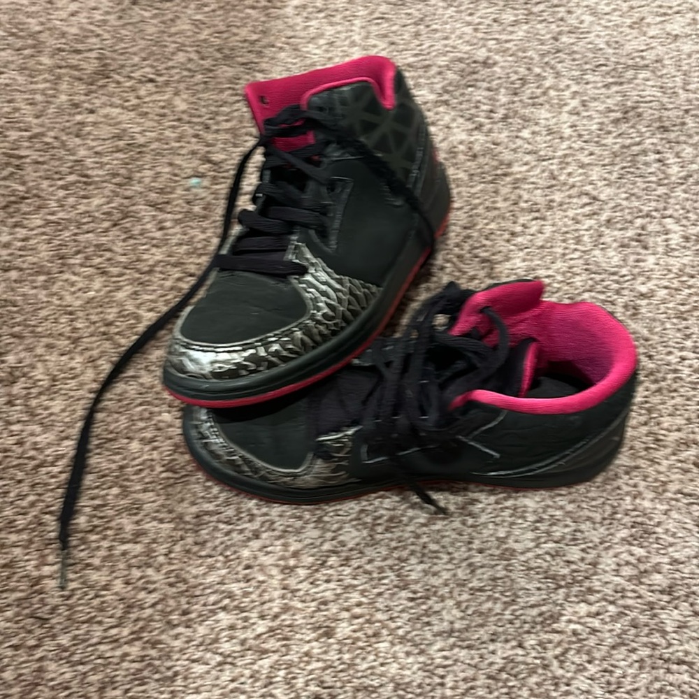 jordans. Youth. 13c